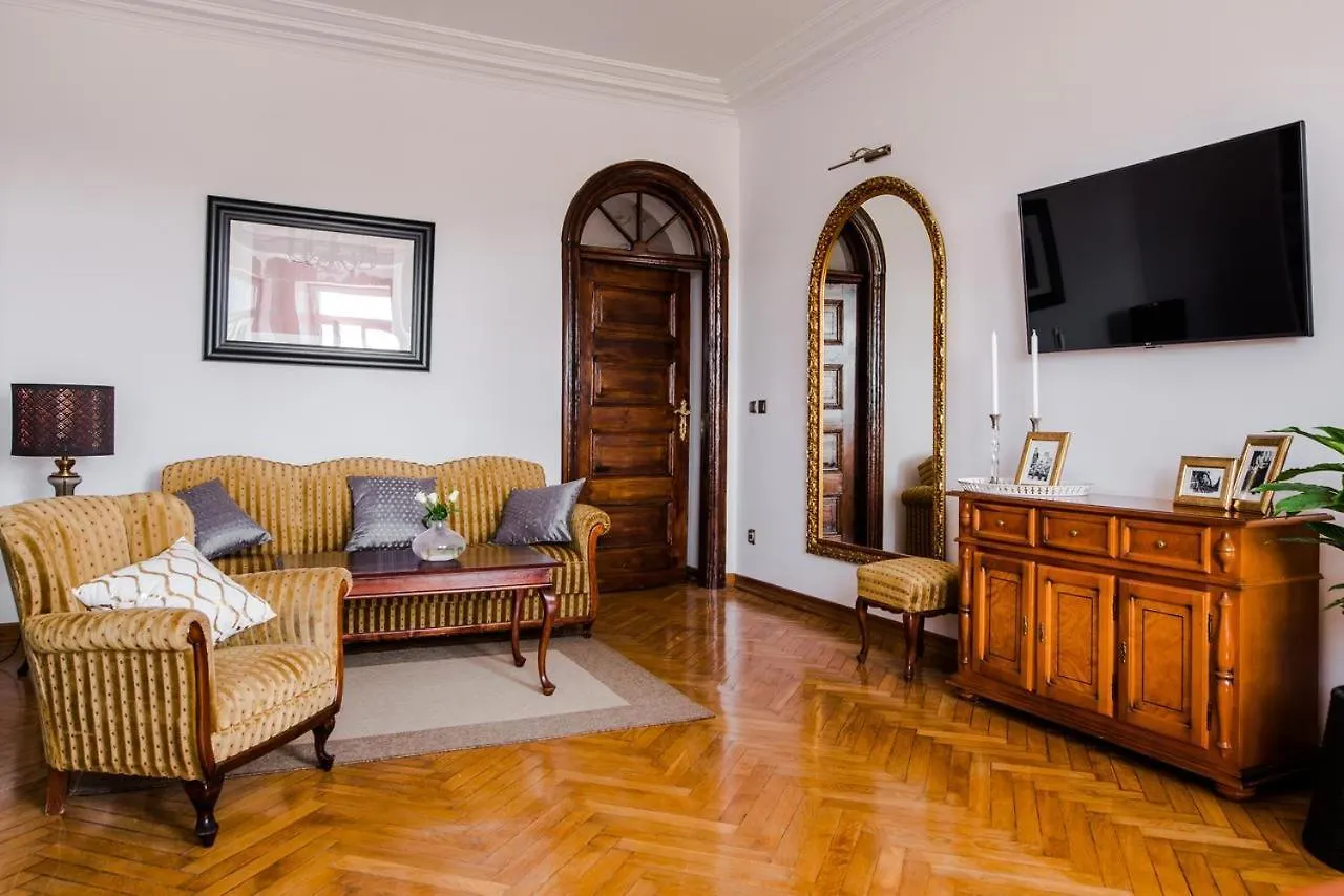 Guest house Halby Luxury Rooms Chmielna 73B Warsaw